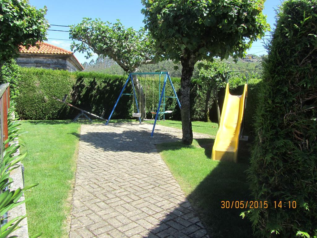 Casa Paz Do Outeiro Bed & Breakfast Paredes de Coura Luaran gambar