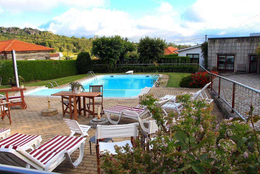 Casa Paz Do Outeiro Bed & Breakfast Paredes de Coura Luaran gambar